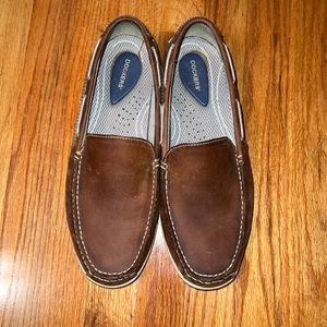 Men’s Docker’s loafers